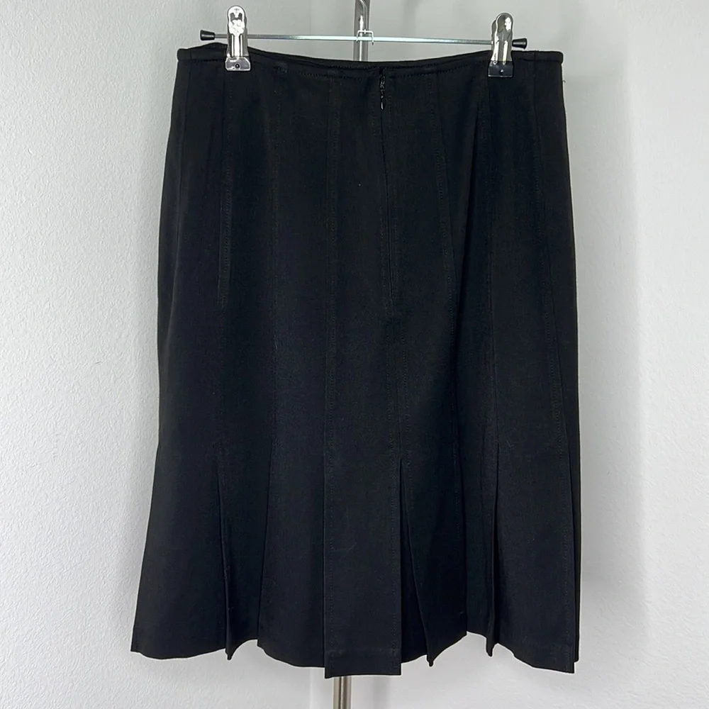 🔹 St John by Marie Gray Pleated Skirt - Picture 2 of 3